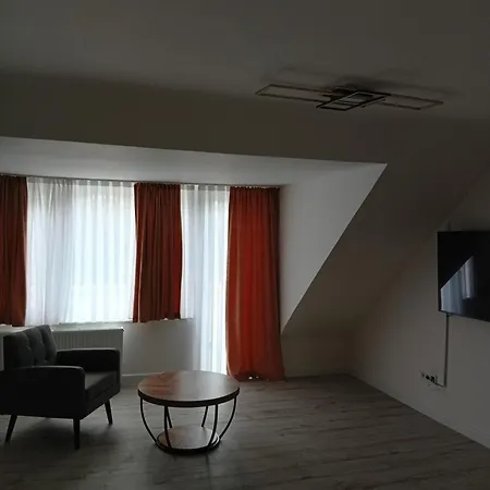 Daire Messe Köln